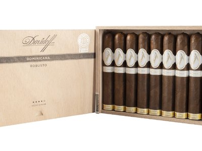 Review đánh giá xì gà DAVIDOFF DOMINICANA ROBUSTO