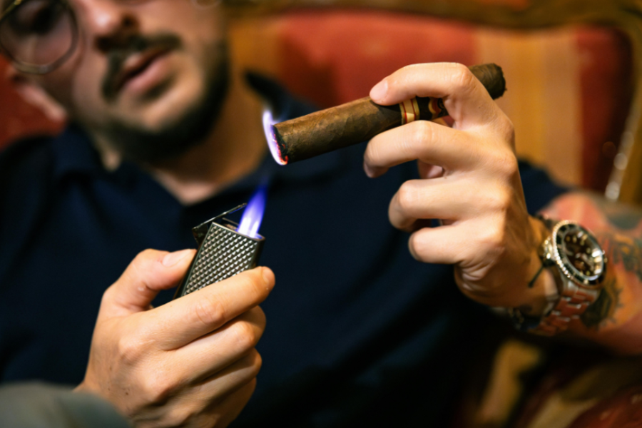 Các loại hộp quẹt kiểu dáng độc đáo hiện nay