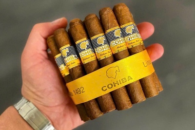 Đánh Giá Chi Tiết Xì Gà Cohiba Siglo I – Nhỏ Gọn, Tinh Tế, Đậm Chất Cuba