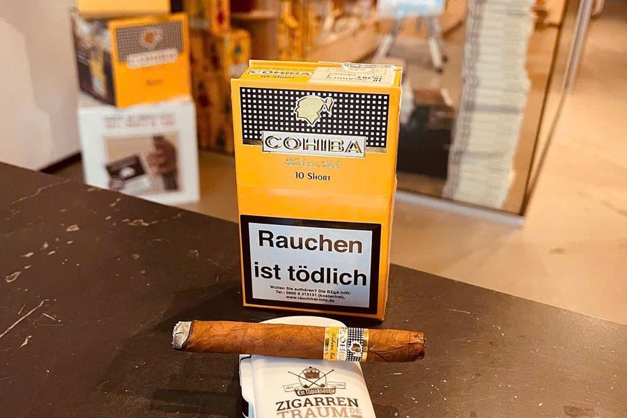 Cohiba Short – Cigar Mini Cuba Chính Hãng | Giá, Đánh Giá & Địa Chỉ Mua 2025