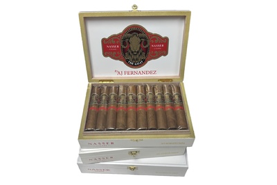 Nasser The Goat Connecticut Goes giảm giá