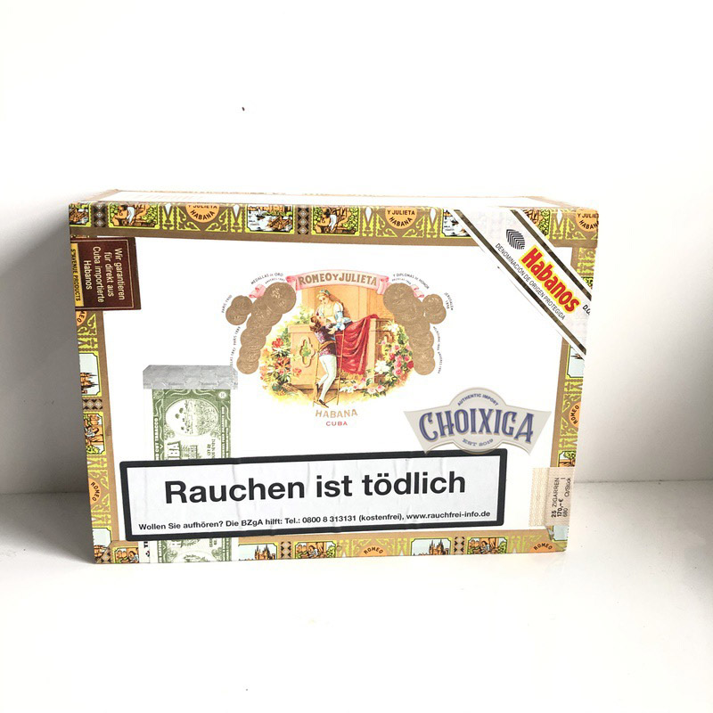 Xì gà Romeo Y Julieta No.2 Tubos – Hộp 25 điếu