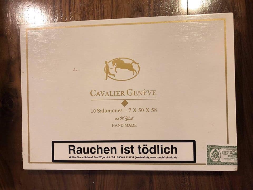 Xì gà Cavalier Geneve - Hộp 10 điếu