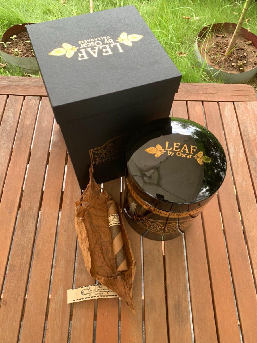 Xì gà Leaf by Oscar Limited Editon 2018 - Hộp sứ 20 điếu