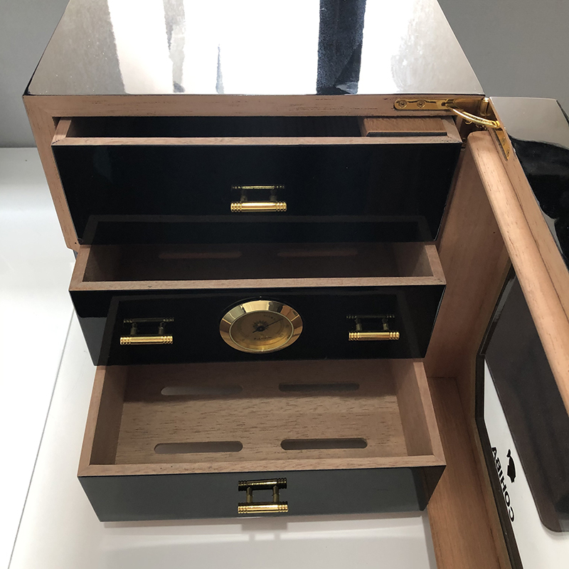 Hộp giữ ẩm Xì gà 3 ngăn chính hãng Cohiba H007