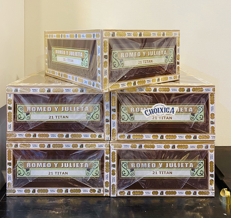 Xì gà Romeo Y Julieta Habana Reserve Titan 3 điếu