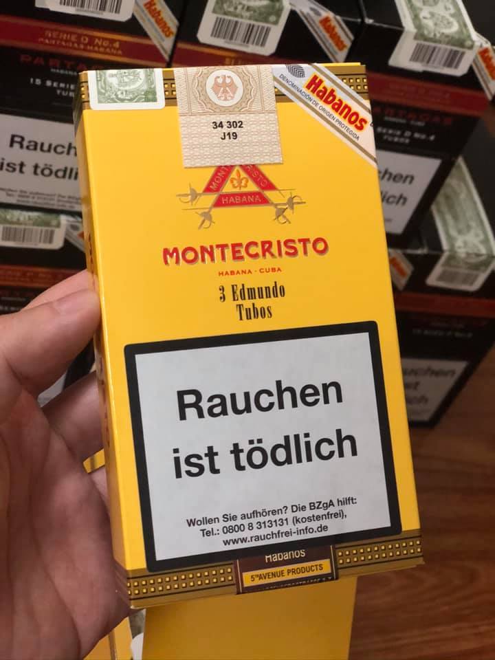 Xì gà Montecristo Petit Edmundo Tubos - Hộp 3 điếu
