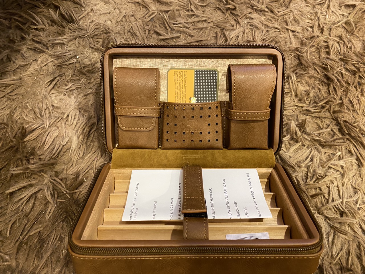 Hộp giữ ẩm 4 điếu Cohiba XJ-T104