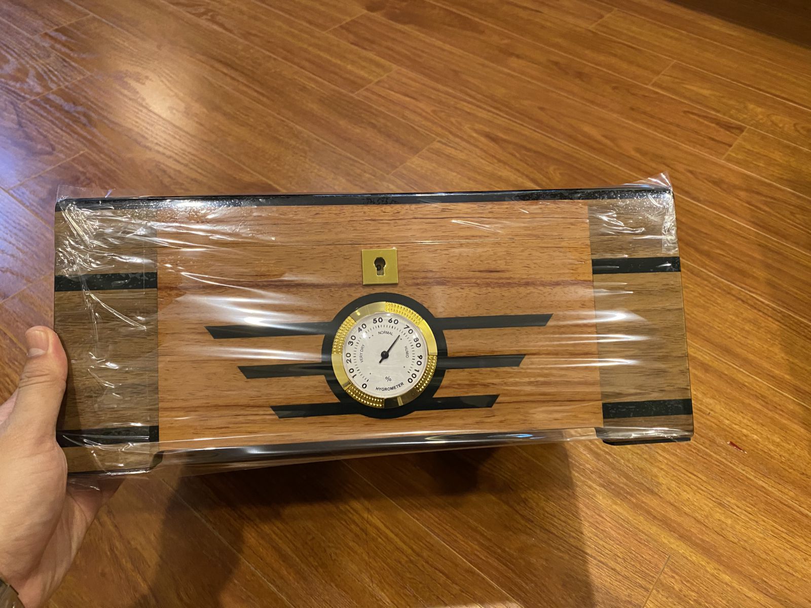 Hộp bảo quản 100 điếu xì gà Lubinski CH0064