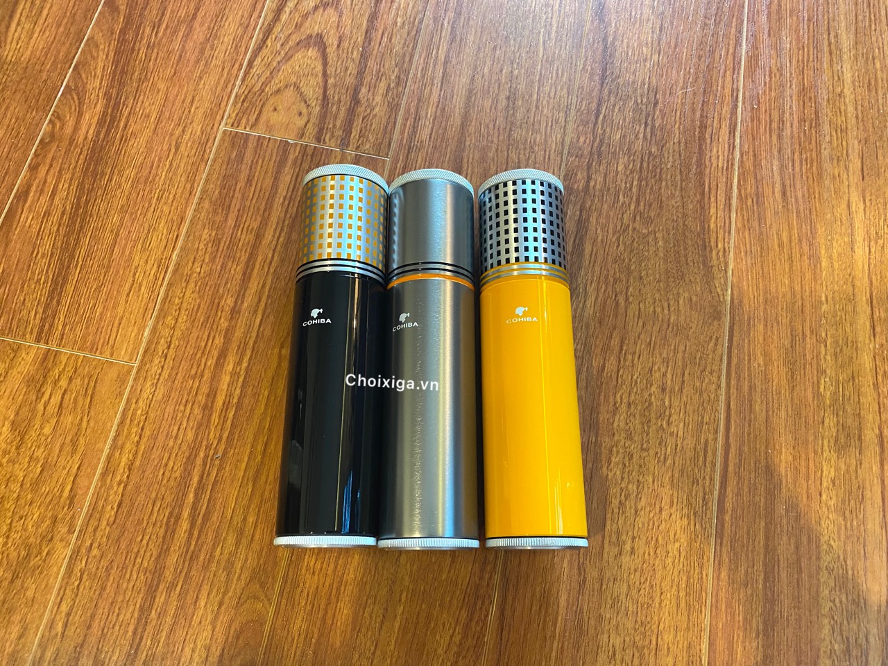 Ống đựng xì gà có đồng hồ Cohiba HB 030