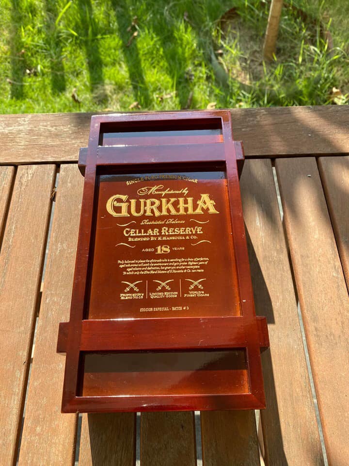 Xì gà Gurkha Cellar Reserve Edicion Especial KOI 18 năm