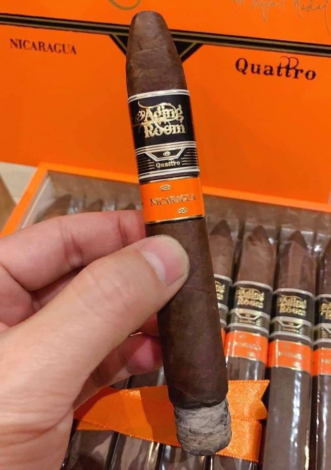 Xì gà Aging Room Quattro Nicaragua Maestro - Top 1 2019