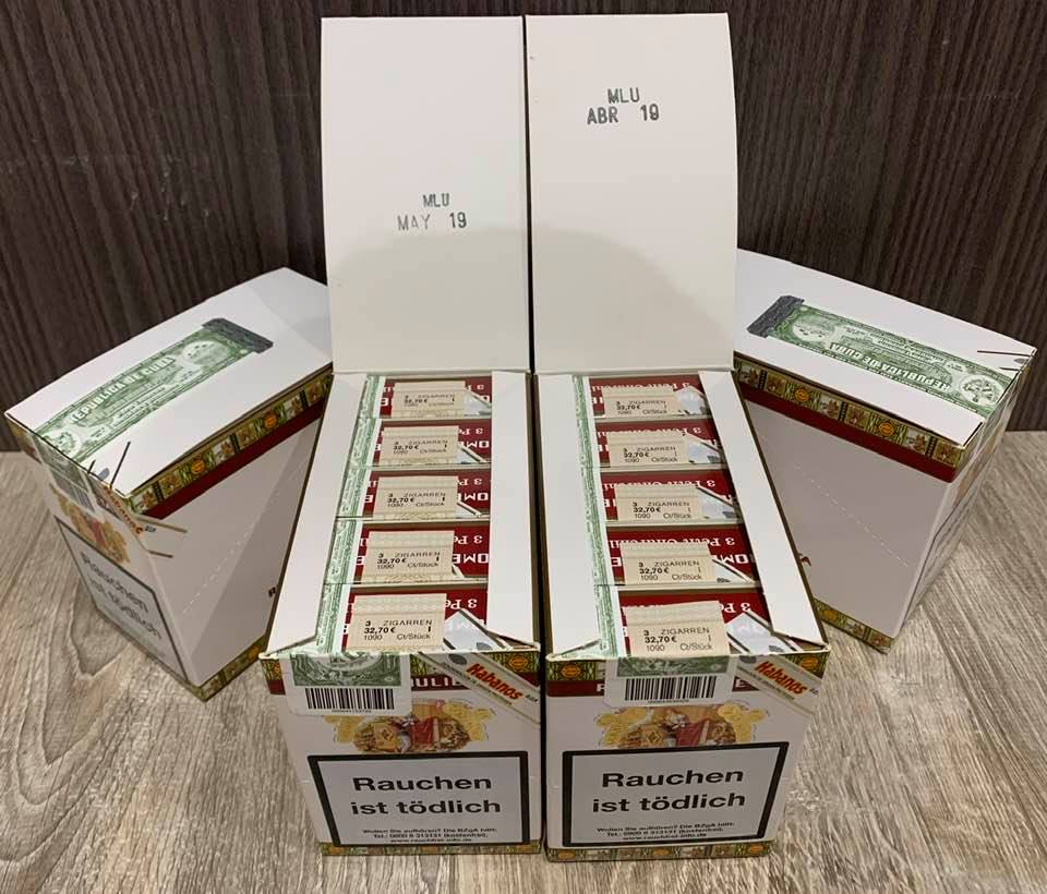 Xì gà Romeo y Julieta Petit Churchill Tubos - Hộp 3 điếu