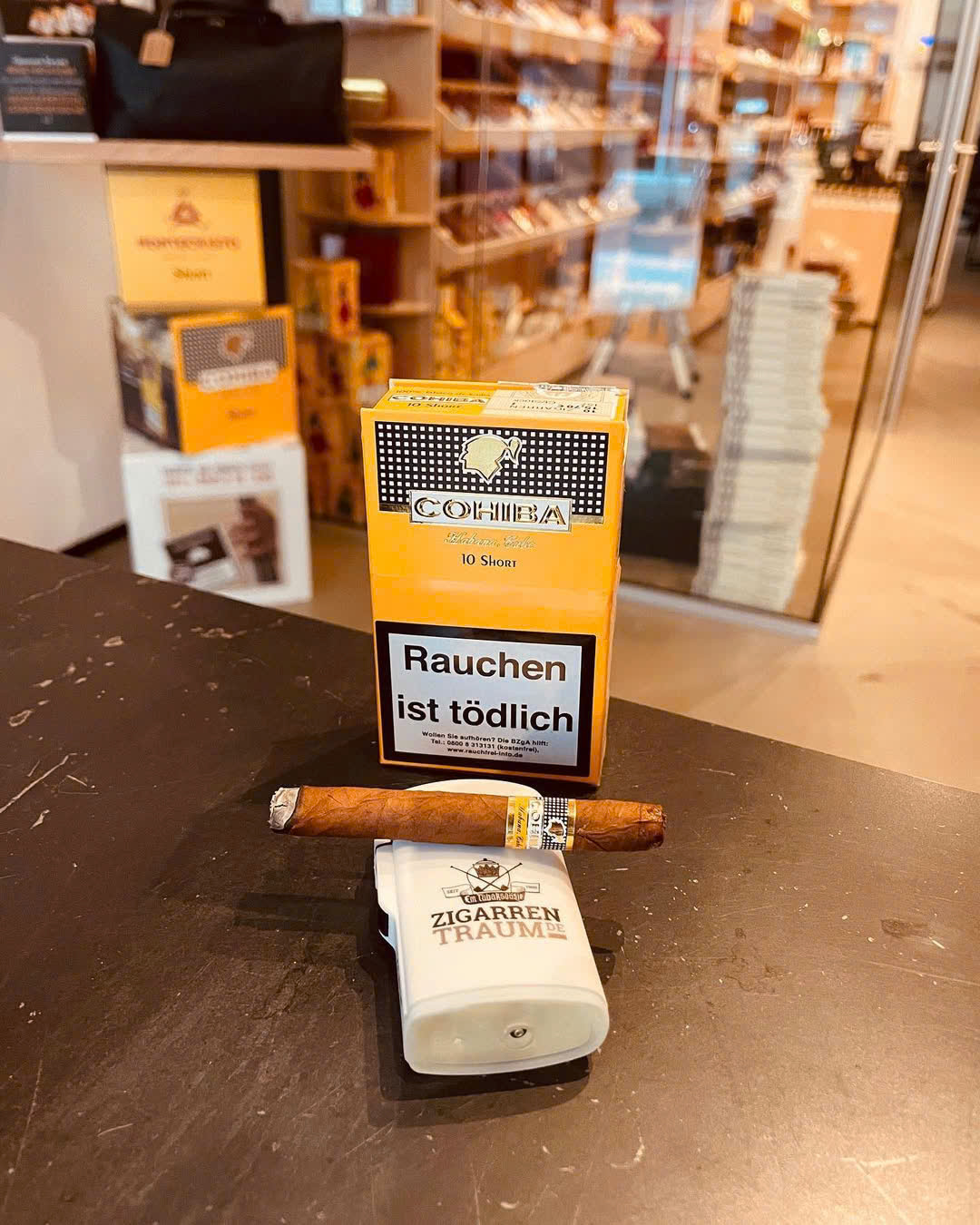 Cohiba Short – Cigar Mini Cuba Chính Hãng | Giá, Đánh Giá & Địa Chỉ Mua 2025