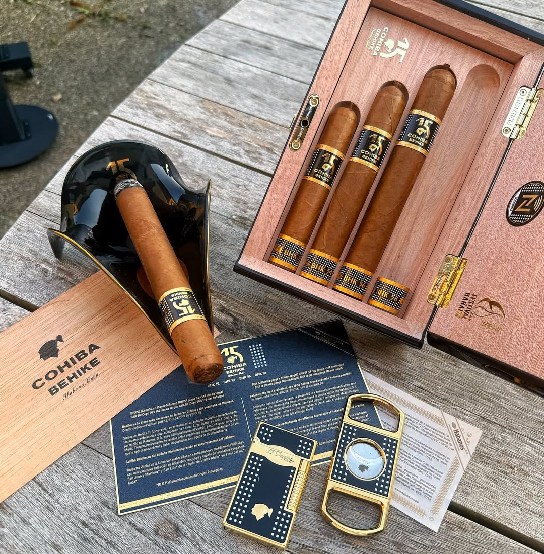 Xì Gà Cohiba Habana Cuba Giá Bao Nhiêu? Bảng Giá Chi Tiết Từng Dòng Mới Nhất