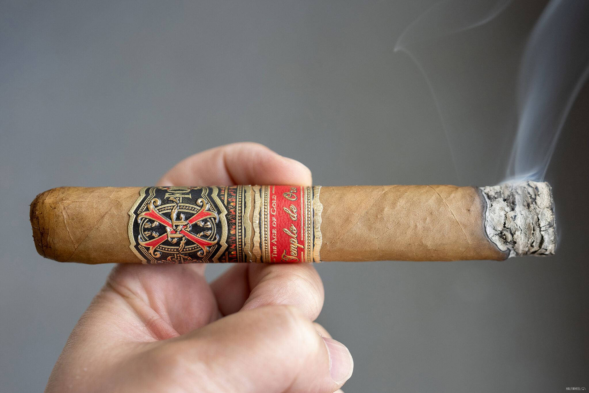 Review đánh giá OpusX Templo de Oro #8