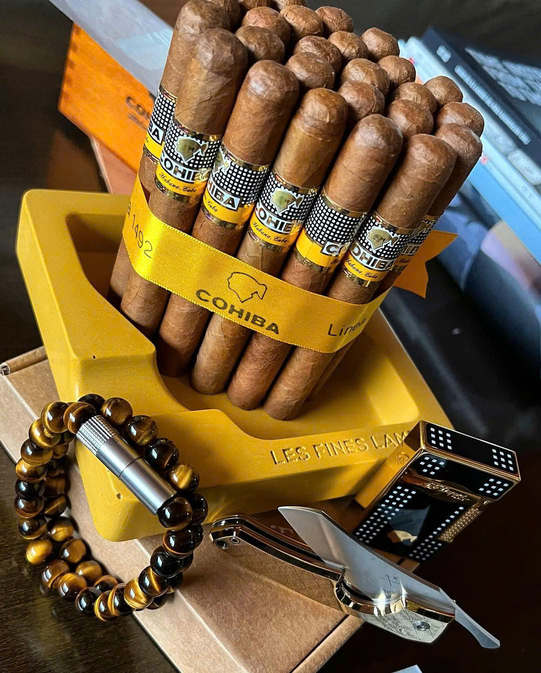 Cohiba Siglo 2 II Giá Bao Nhiêu? Đánh Giá & Hướng Dẫn Mua Cigar Chính Hãng 2025