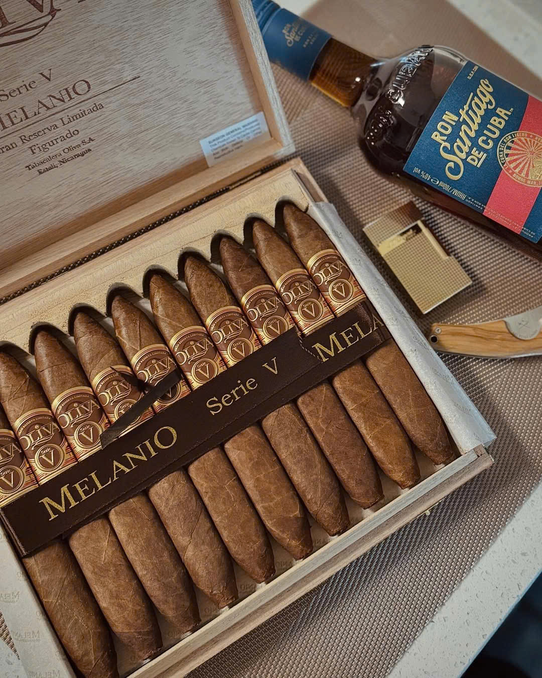 Oliva Serie V & Melanio – Cigar Nicaragua Đẳng Cấp | Giá Mới Nhất 2025, Chính Hãng 100%